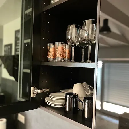 Modernes Loft Auf 2 Etagen, Naehe Tripsdrill & Neckar, Balkon Inklusive, Ideal Fuer Familien Апартаменты Neckarwestheim