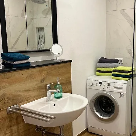 Apartment Loft Auf 2 Etagen, Naehe Neckar